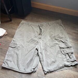 Wrangler Men's Cargo Shorts - Tan